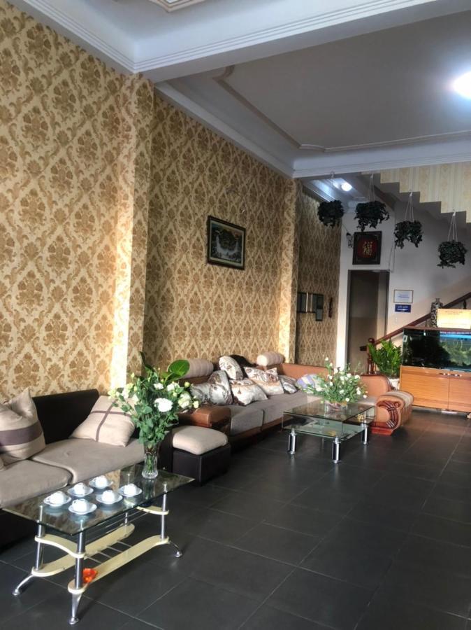 꽝 젠 호텔 달랏 외부 사진
